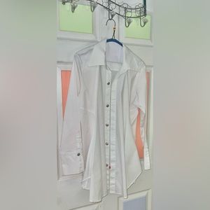 PLANET by Lauren G Long White Flowy Tulip Blouse Matte Silver Buttons Small